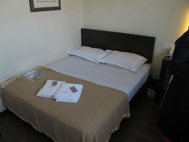 ג'ורג' טאון So Hotel מראה חיצוני תמונה